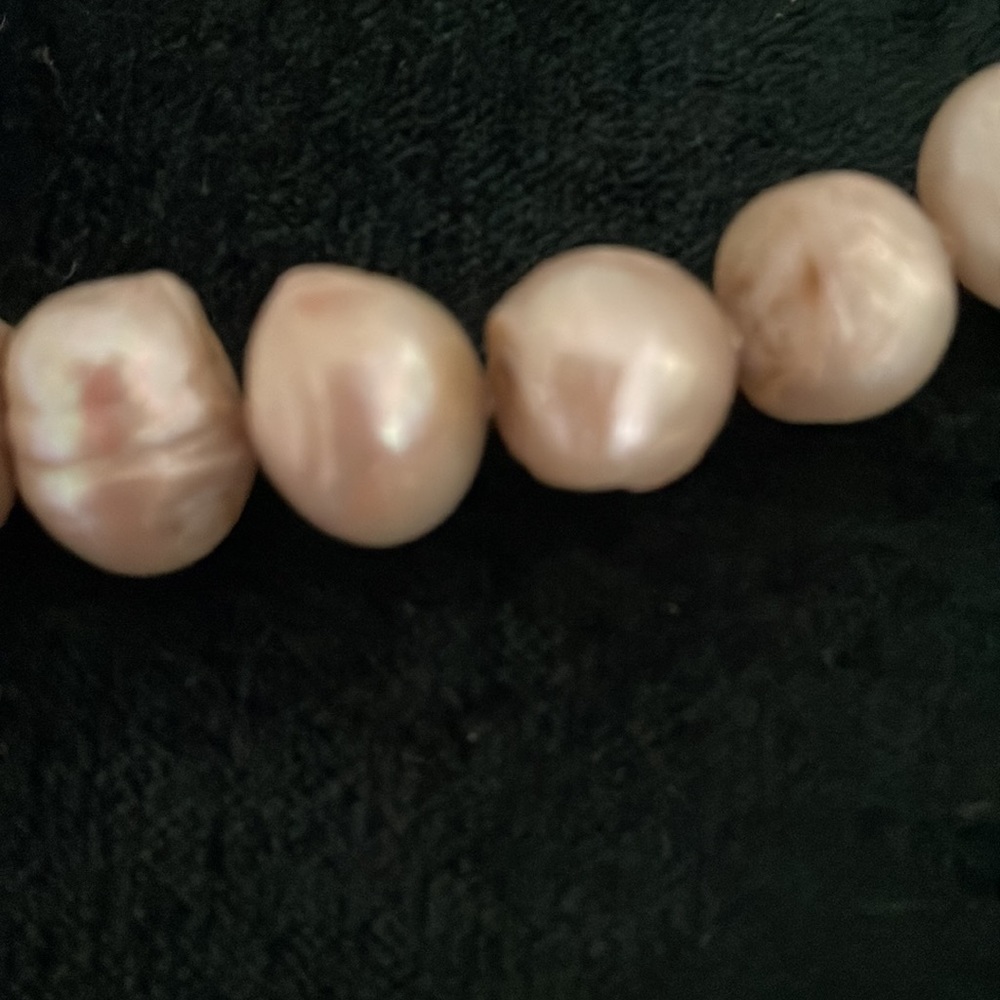 Pearl Neckless - image 2